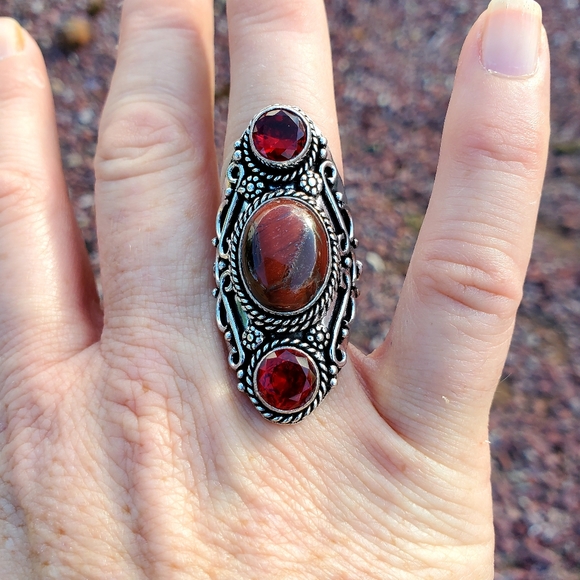 New Red Tiger Eye and Garnet 925 Silver Statement Ring. - Picture 1 of 16